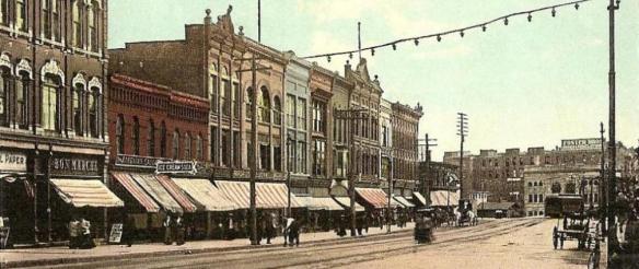 Port Huron, Huron Ave post card